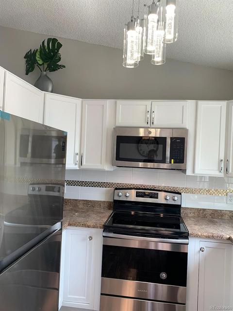 18892 E Carmel Dr, Aurora, CO 80011 photo 5