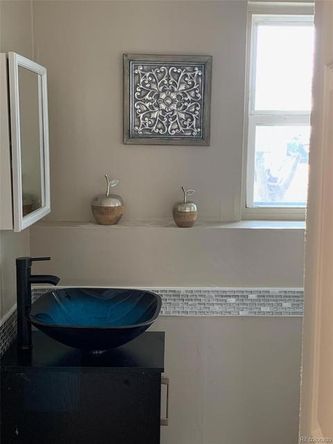 18892 E Carmel Dr, Aurora, CO 80011 photo 9