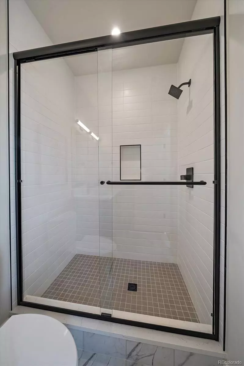 Bath - 1372 Lowell Blvd #1, Denver, CO 80204 photo 2 of 5