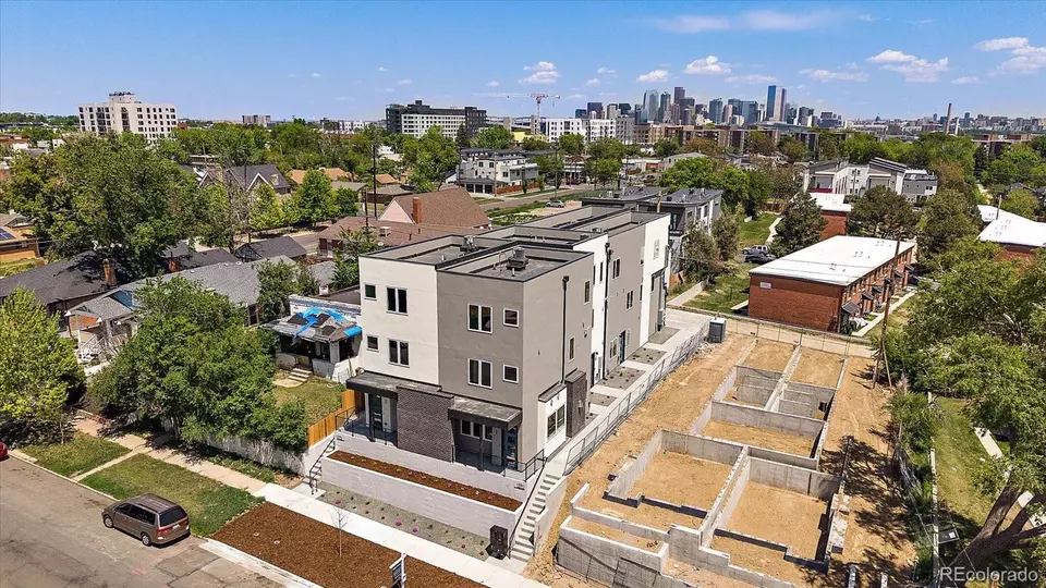 View/Area - 1372 Lowell Blvd #1, Denver, CO 80204 photo 1 of 3