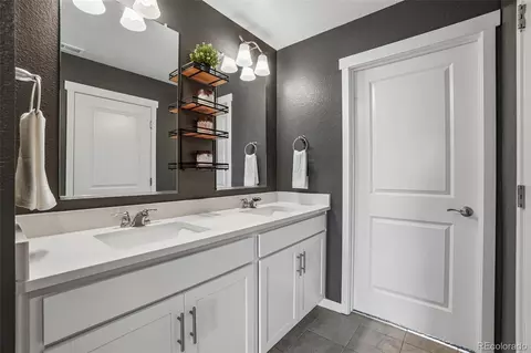 Bath - 18028 Dandy Brush Ln, Parker, CO 80134 photo 1 of 5
