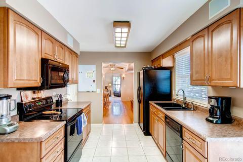 2402 S Eagle Way, Aurora, CO 80014 photo 16