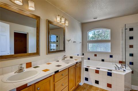 19671 E 48th Pl, Denver, CO 80249 photo 17
