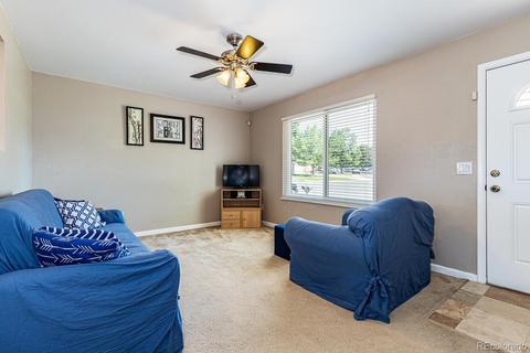 4335 S Eagle Cir, Aurora, CO 80015 photo 4