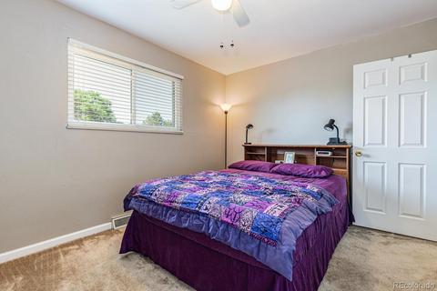 4335 S Eagle Cir, Aurora, CO 80015 photo 12