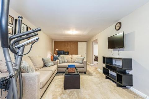 4335 S Eagle Cir, Aurora, CO 80015 photo 16