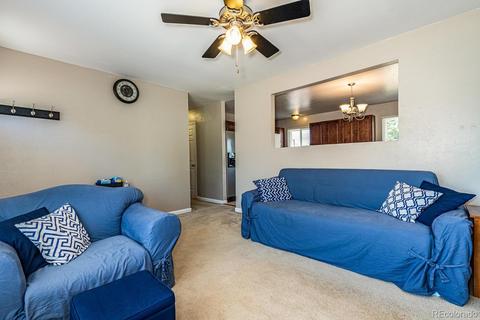 4335 S Eagle Cir, Aurora, CO 80015 photo 5