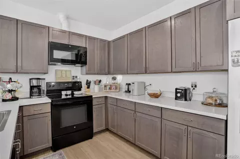 Kitchen - 8475 E 36th Ave #221, Denver, CO 80238 photo 3 of 4