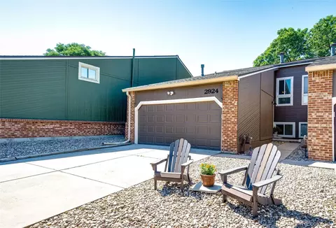 2924 W Bryant Cir, Littleton, CO 80120