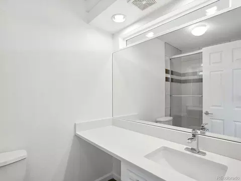Bath - 14044 E Temple Dr, Aurora, CO 80015 photo 8 of 11