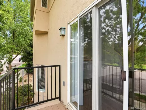 Exterior - 14044 E Temple Dr, Aurora, CO 80015 photo 4 of 6