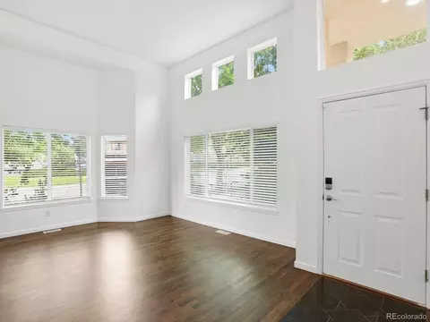 Living - 14044 E Temple Dr, Aurora, CO 80015 photo 4 of 6