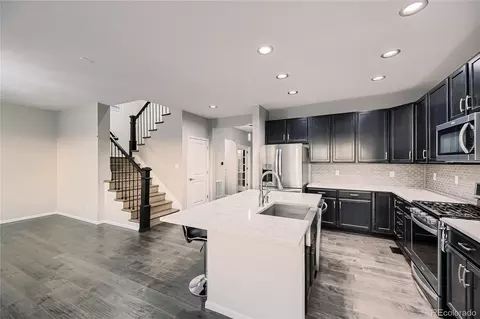Kitchen - 24573 E Mineral Dr, Aurora, CO 80016 photo 3 of 5