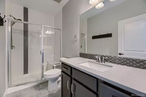 Bath - 24573 E Mineral Dr, Aurora, CO 80016 photo 5 of 5