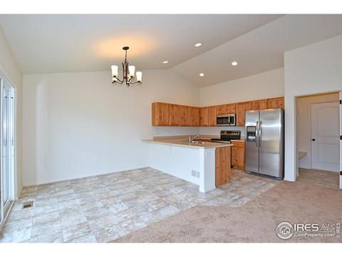 1522 Wavecrest Dr, Windsor, CO 80550 photo 11