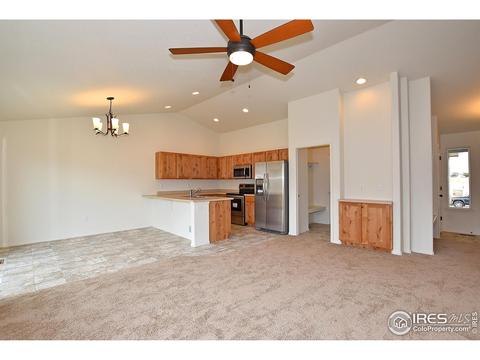 1522 Wavecrest Dr, Windsor, CO 80550 photo 5
