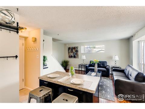 1355 Gaylord St #4, Denver, CO 80206 photo 9