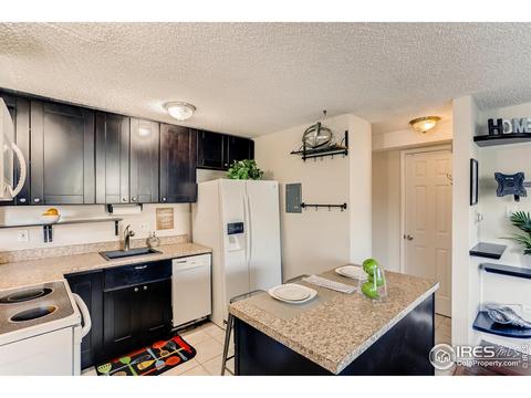 1355 Gaylord St #4, Denver, CO 80206 photo 13