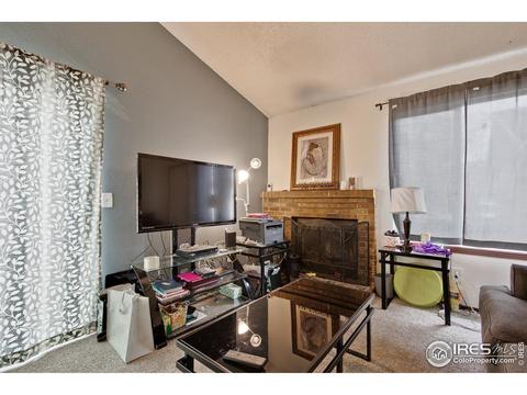 19044 E 16th Ave, Aurora, CO 80011 photo 6