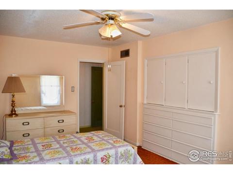 115 E Cedar St, Walsenburg, CO 81089 photo 16
