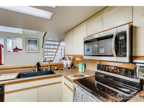7478 Singing Hills Ct, Boulder, CO 80301 photo 5