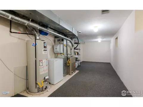 924 E 22nd Ave, Denver, CO 80205 photo 27