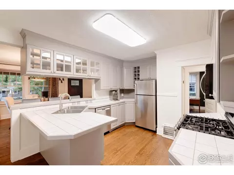 855 15th St, Boulder, CO 80302 photo 6