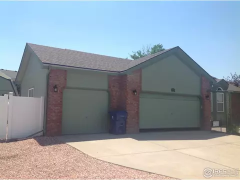 918 N 7th St, Johnstown, CO 80534