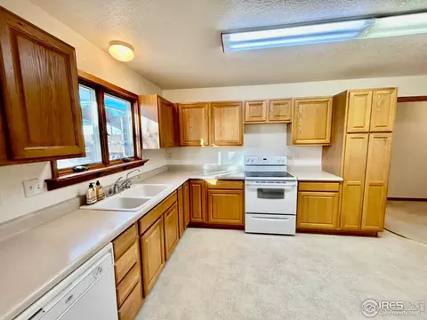814 Iris Dr #D, Sterling, CO 80751 photo 8