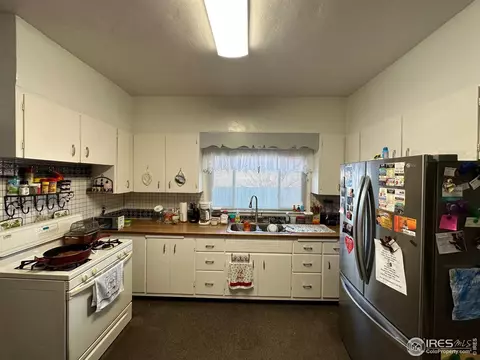 301 E 5th Ave, Otis, CO 80743 photo 4