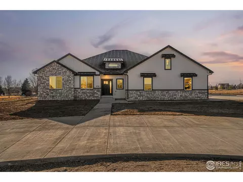 8759 Longs Peak Cir, Windsor, CO 80550 photo 2