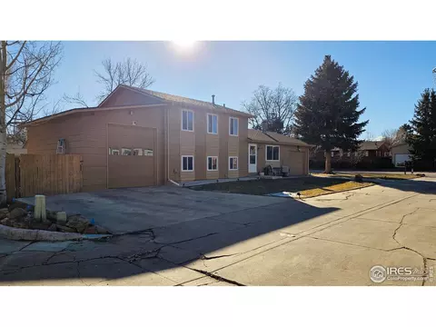 1254 Lanyon Ln, Longmont, CO 80503