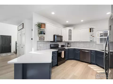 1126 Crescent Dr, Windsor, CO 80550 photo 6