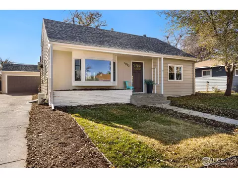 1833 Crestmore Pl, Fort Collins, CO 80521