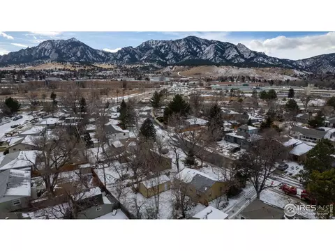 230 29th St, Boulder, CO 80305