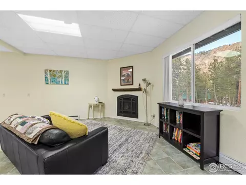 339 Cedar Dr, Lyons, CO 80540 photo 4