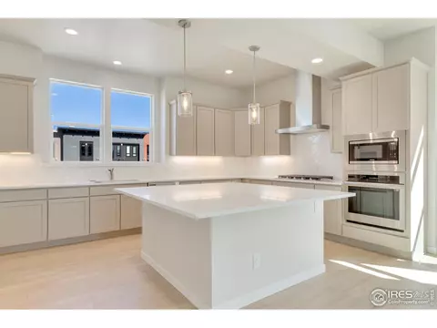 361 Gateway Dr, Superior, CO 80027 photo 2