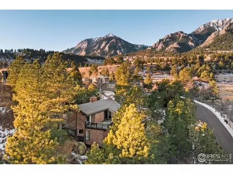 390 Hollyberry Ln, Boulder, CO 80305
