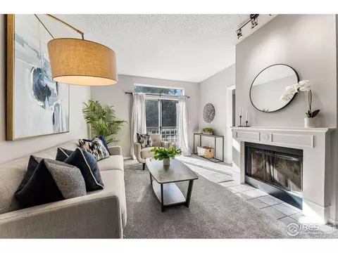 7416 Singing Hills Dr #K, Boulder, CO 80301