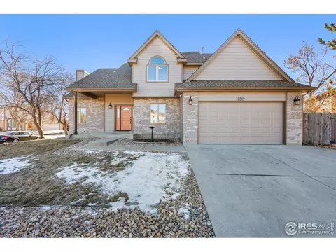 2319 Spindrift Dr, Longmont, CO 80503