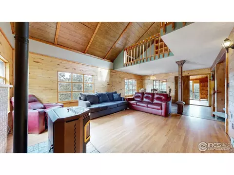 128 Elk Rd, Lyons, CO 80540 photo 2