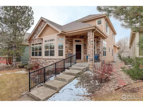 1637 Metropolitan Dr, Longmont, CO 80504