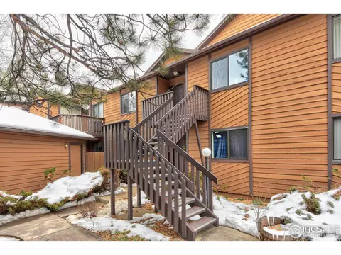 6223 Willow Ln, Boulder, CO 80301 photo 2
