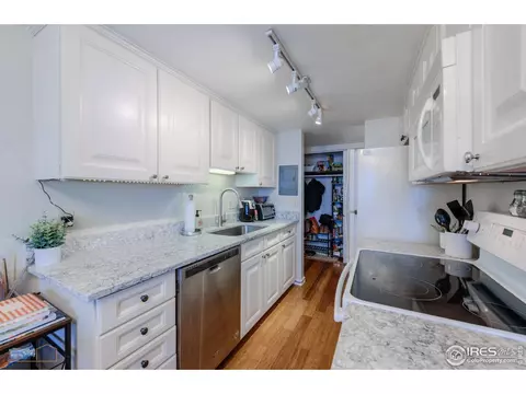 805 29th St #312, Boulder, CO 80303 photo 2