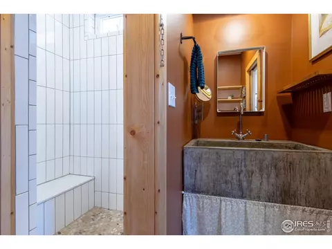 426 Park St, Lyons, CO 80540 photo 11