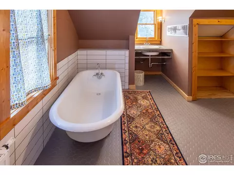 426 Park St, Lyons, CO 80540 photo 20