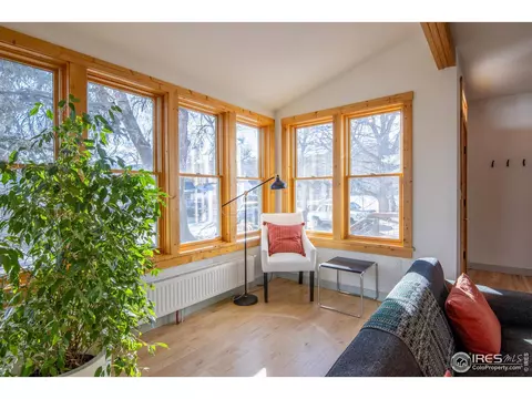 426 Park St, Lyons, CO 80540 photo 8