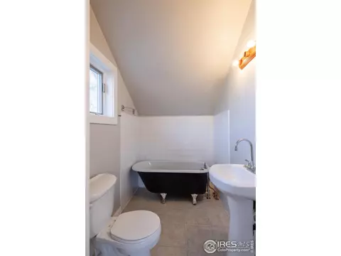 426 Park St, Lyons, CO 80540 photo 33