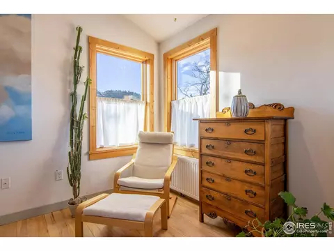 426 Park St, Lyons, CO 80540 photo 17