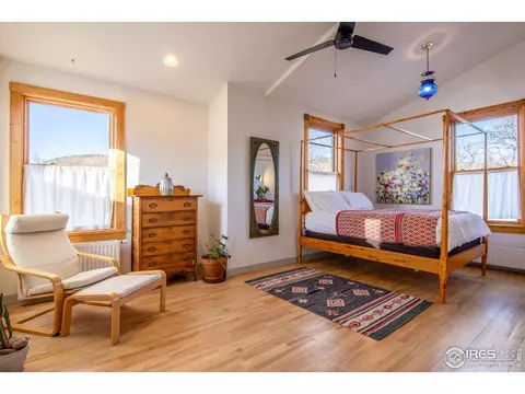 426 Park St, Lyons, CO 80540 photo 14